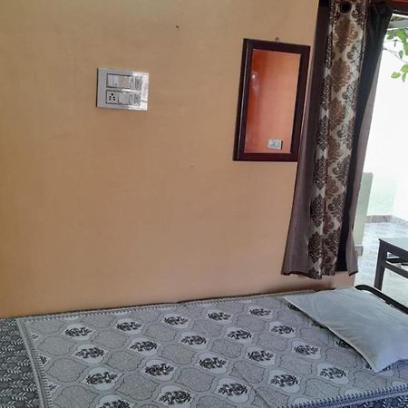 Villa Umar Homestay 蓬蒂切里 外观 照片