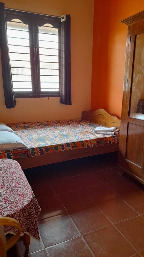 Villa Umar Homestay 蓬蒂切里 外观 照片